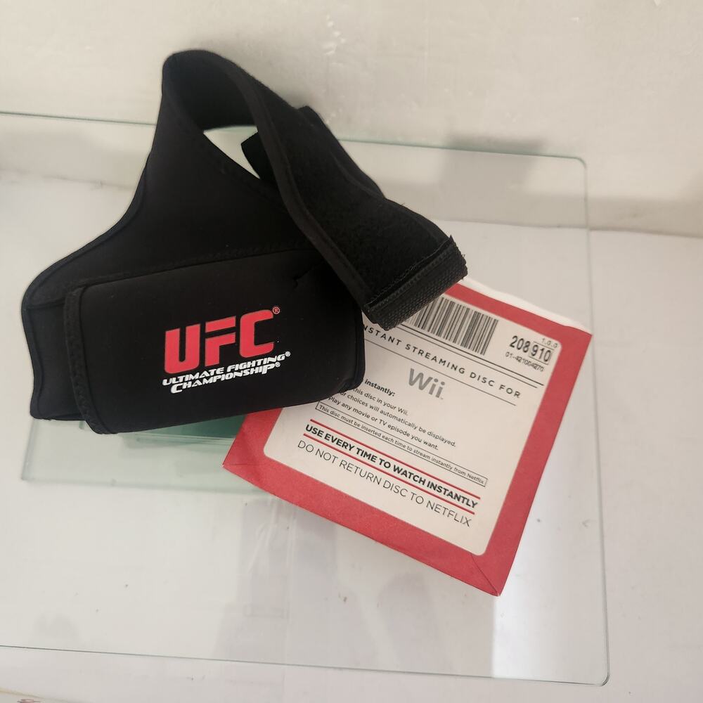 UFC Trainer Leg Strap Wii